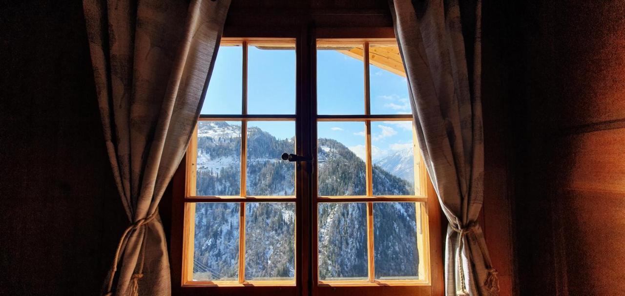 Auberge Le Mont-Gele Iserables Luaran gambar